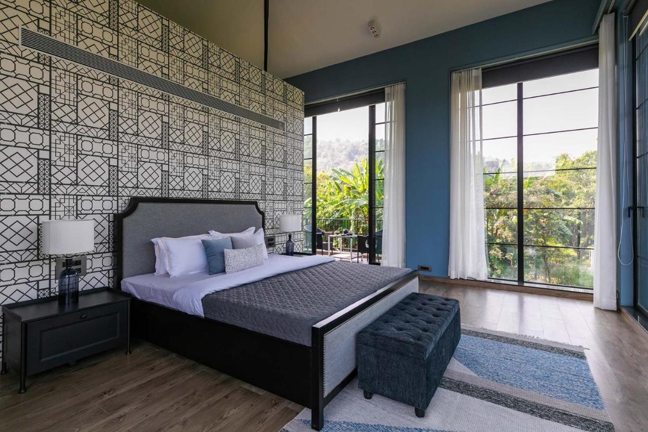 Stayvista At The Charcoal Villa Luxury Collection Alībāg Eksteriør billede