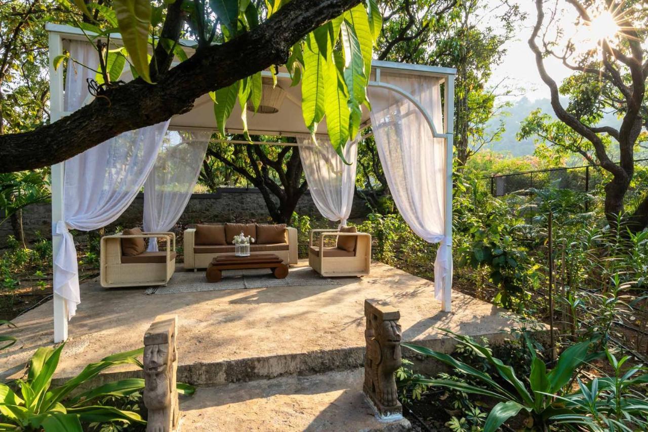 Stayvista At The Charcoal Villa Luxury Collection Alībāg Eksteriør billede