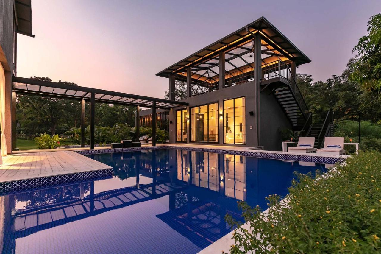 Stayvista At The Charcoal Villa Luxury Collection Alībāg Eksteriør billede