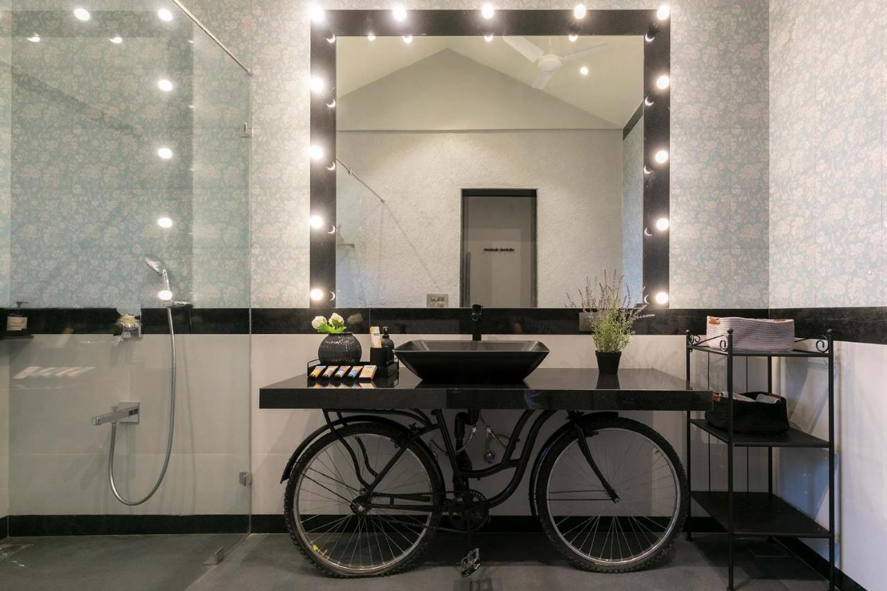 Stayvista At The Charcoal Villa Luxury Collection Alībāg Eksteriør billede