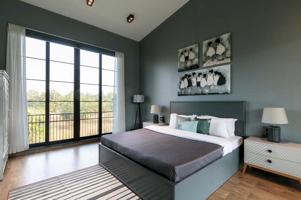 Stayvista At The Charcoal Villa Luxury Collection Alībāg Eksteriør billede