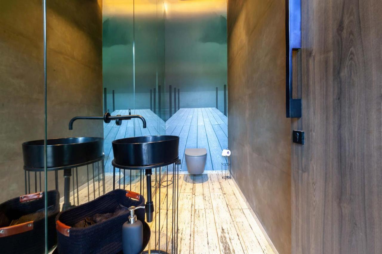 Stayvista At The Charcoal Villa Luxury Collection Alībāg Eksteriør billede